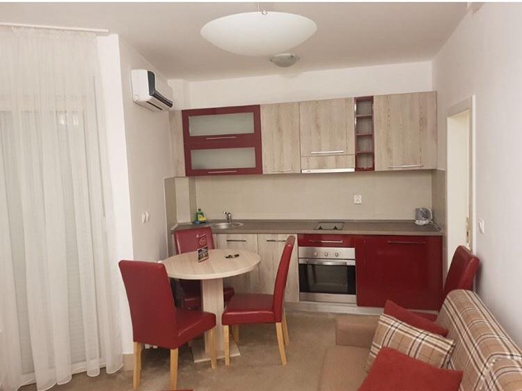 Holiday Wing Apartment 2 야고디나 외부 사진